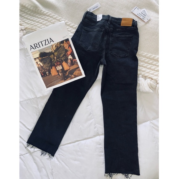 ✨Aritzia✨ Denim Forum Arlo Straight Leg Jean - Picture 2 of 13